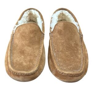 Ugg Ascot Slipper Size:8 Color:Chestnut